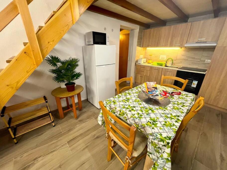 Entire Unit Sliema, Malta Apartment *